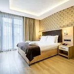 Emin Palace Hotel 3*