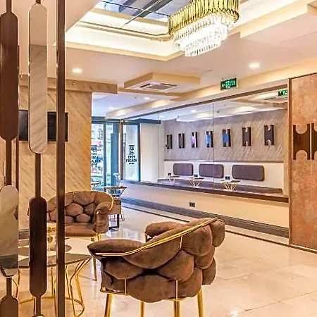Hotel Emin Palace