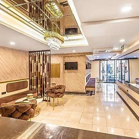 Emin Palace Hotel 3*