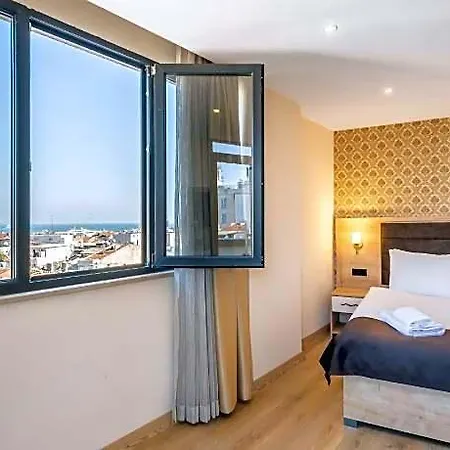 Hotel Emin Palace 3*
