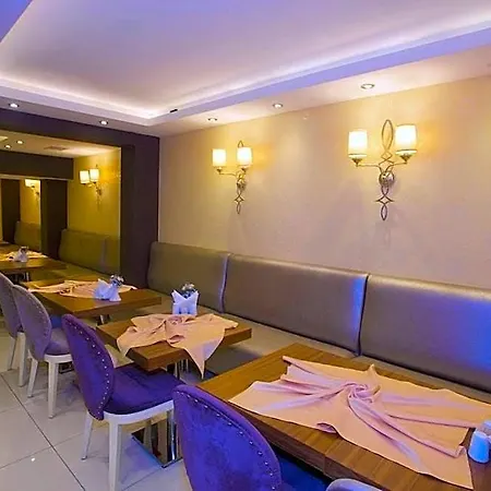 Hotel Emin Palace
