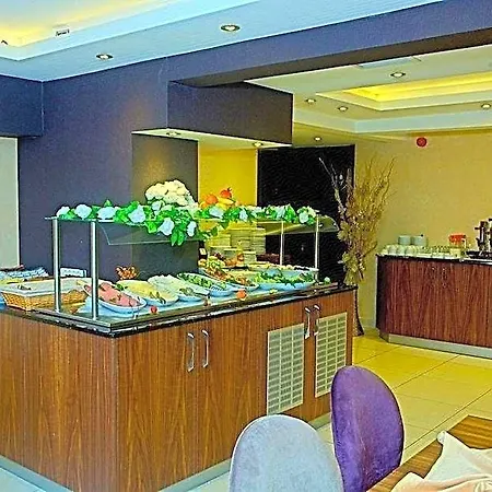 Emin Palace 3*