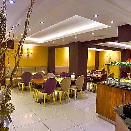 Emin Palace Hotel 3*