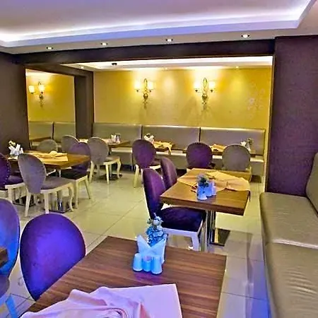 Hotel Emin Palace 3*