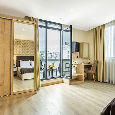 Emin Palace Ξενοδοχείο 3*